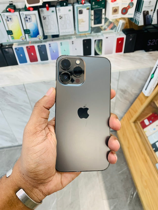 iPhone 13 Pro Max 256GB - Used Like New