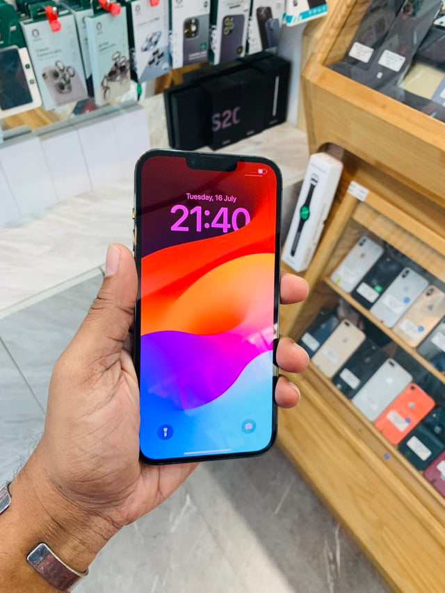 iPhone 13 Pro Max 128GB - Used Like New